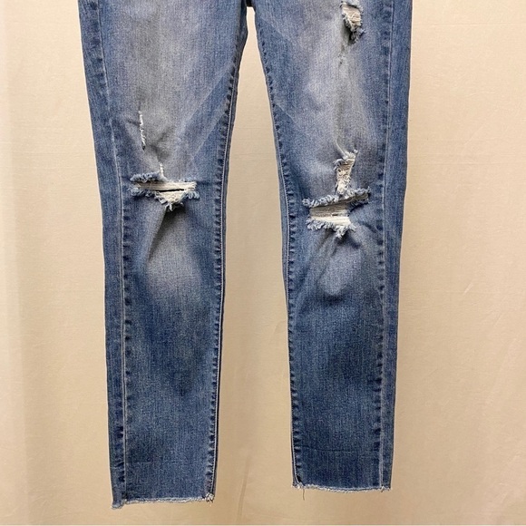 KanCan 11 (29) Skinny Jeans Mid Rise Stretch Distressed Womens Raw Hem SP1342-1 - Picture 4 of 12